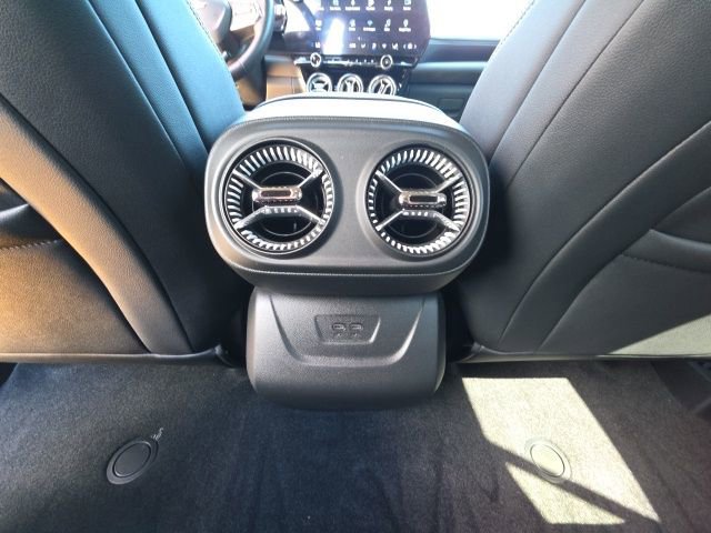 Used 2024 Chevrolet Blazer EV LT image 24