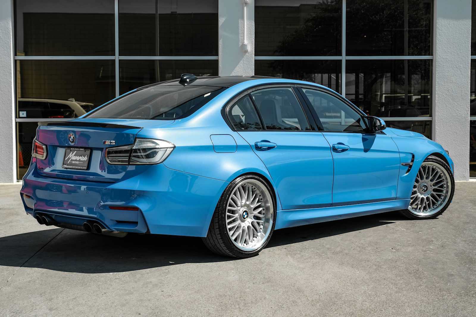 Used 2015 BMW M3 RWD image 8