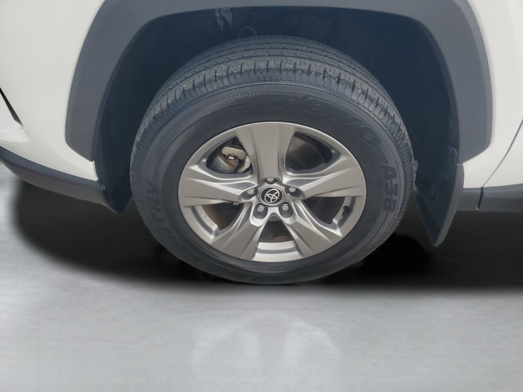 Certified 2024 Toyota RAV4 XLE FWD image 25