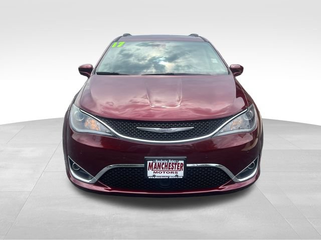 Used 2017 Chrysler Pacifica Touring-L Plus w/ Advanced Safetytec Group FWD video 2