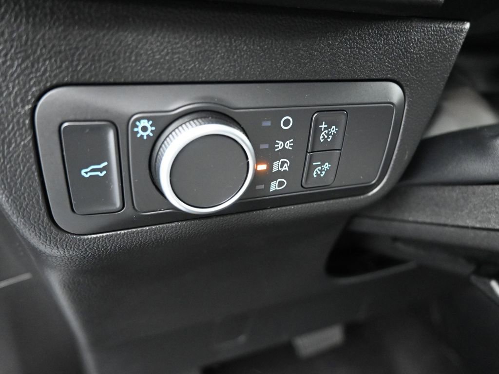 Used 2022 Ford Escape SE w/ Convenience Package AWD/4WD image 21