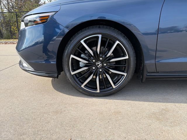 Used 2025 Honda Accord Touring image 27