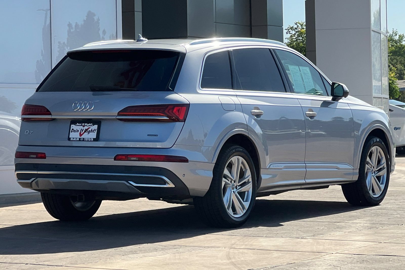 Used 2020 Audi Q7 2.0T Premium Plus w/ Premium Plus Package AWD/4WD image 4