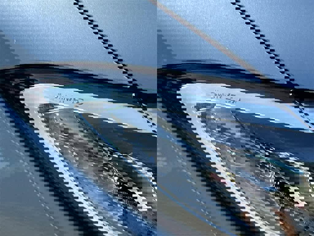 Used 2023 BMW i4 eDrive35 image 53