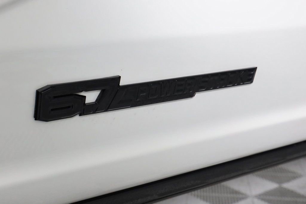 Used 2025 Ford F450 Platinum w/ Platinum Plus Package image 59