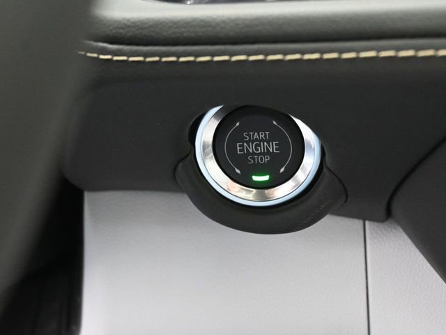 New 2026 Chevrolet Suburban High Country image 28