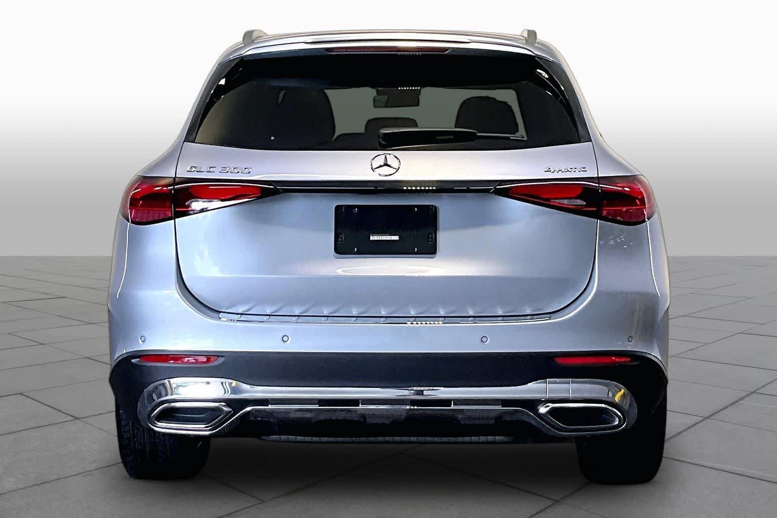 Used 2026 Mercedes-Benz GLC 300 4MATIC image 5