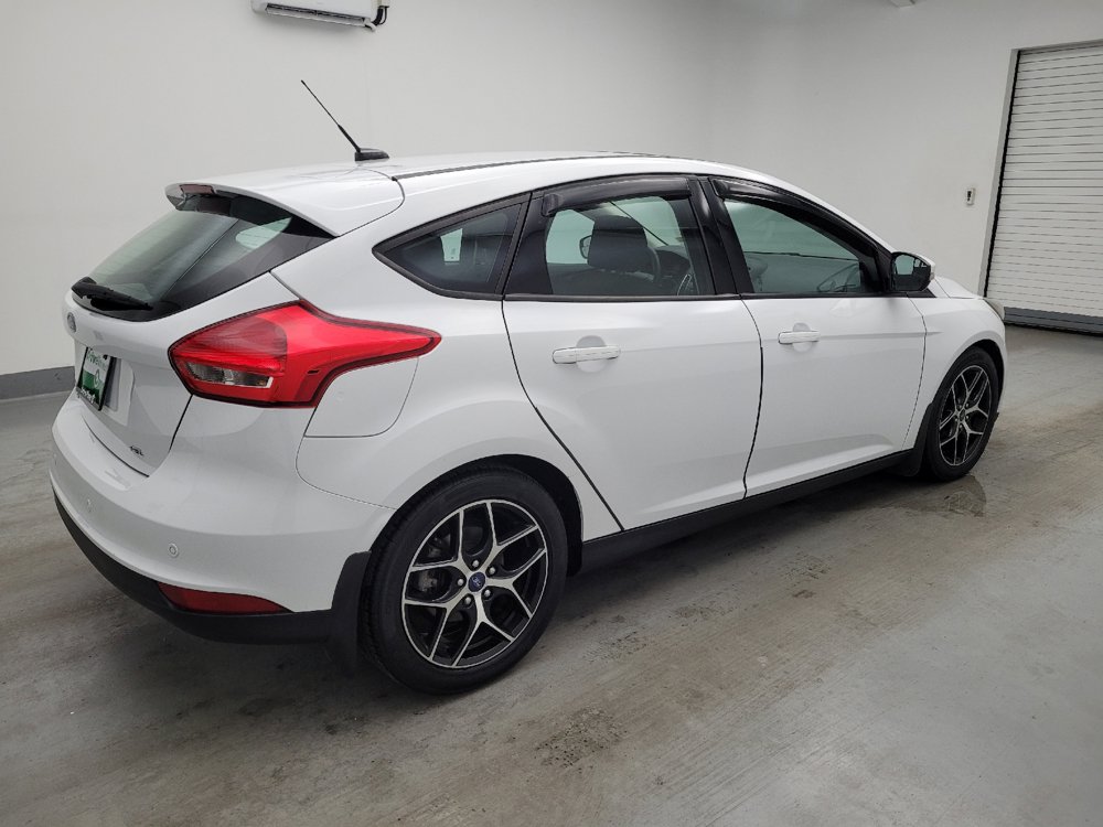 Used 2018 Ford Focus SEL w/ Cold Weather Package FWD image 10