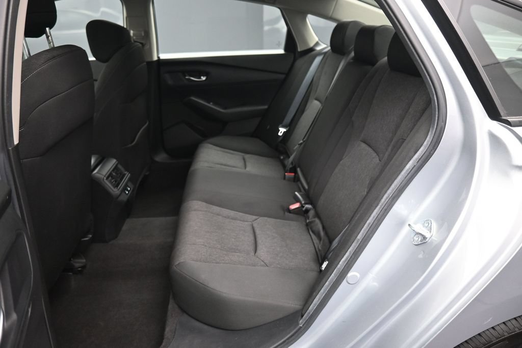 Certified 2025 Honda Accord SE image 20