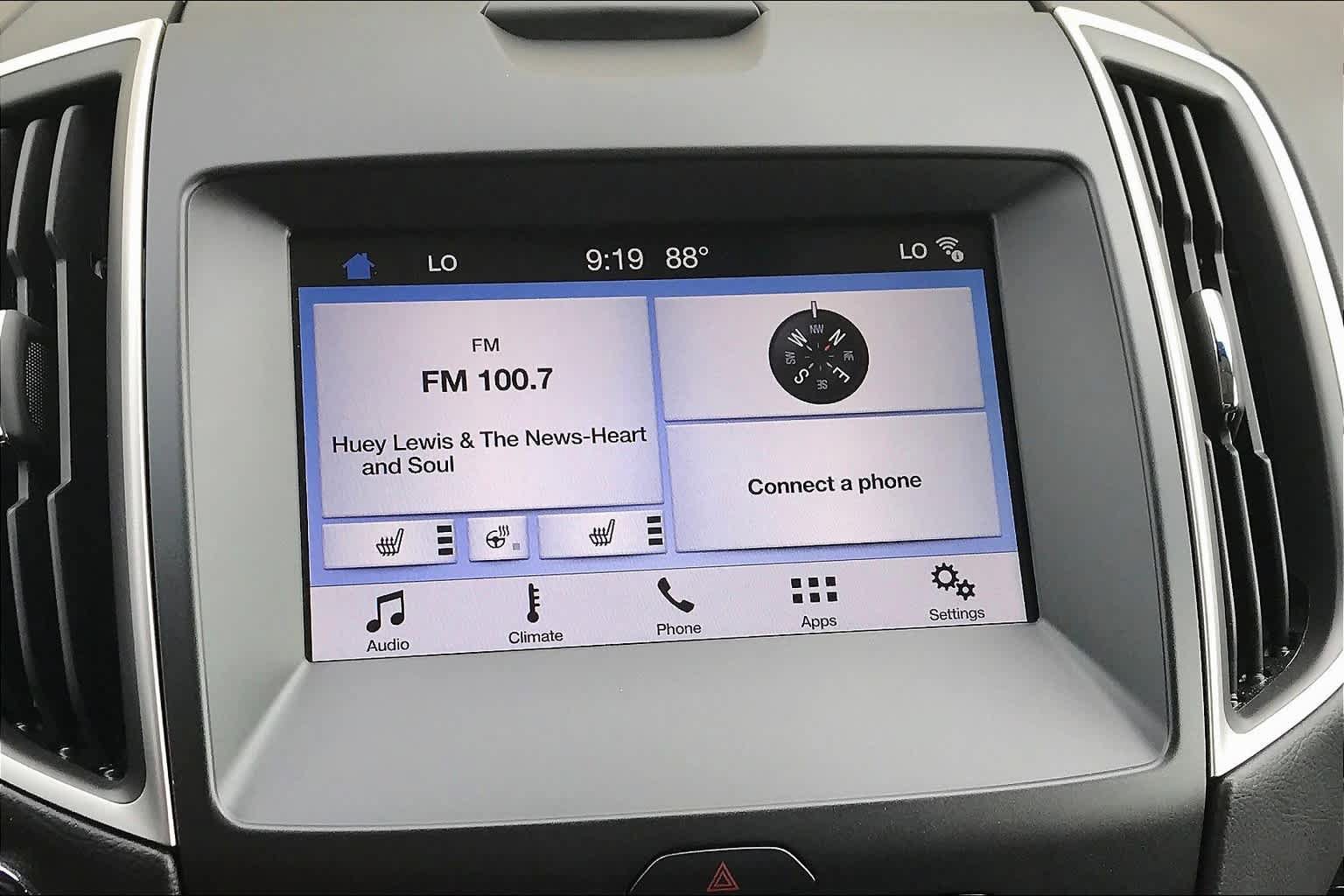 Used 2019 Ford Edge SEL w/ Equipment Group 201A AWD/4WD image 35