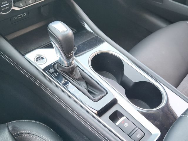 Used 2020 Nissan Altima 2.0 Platinum FWD image 22