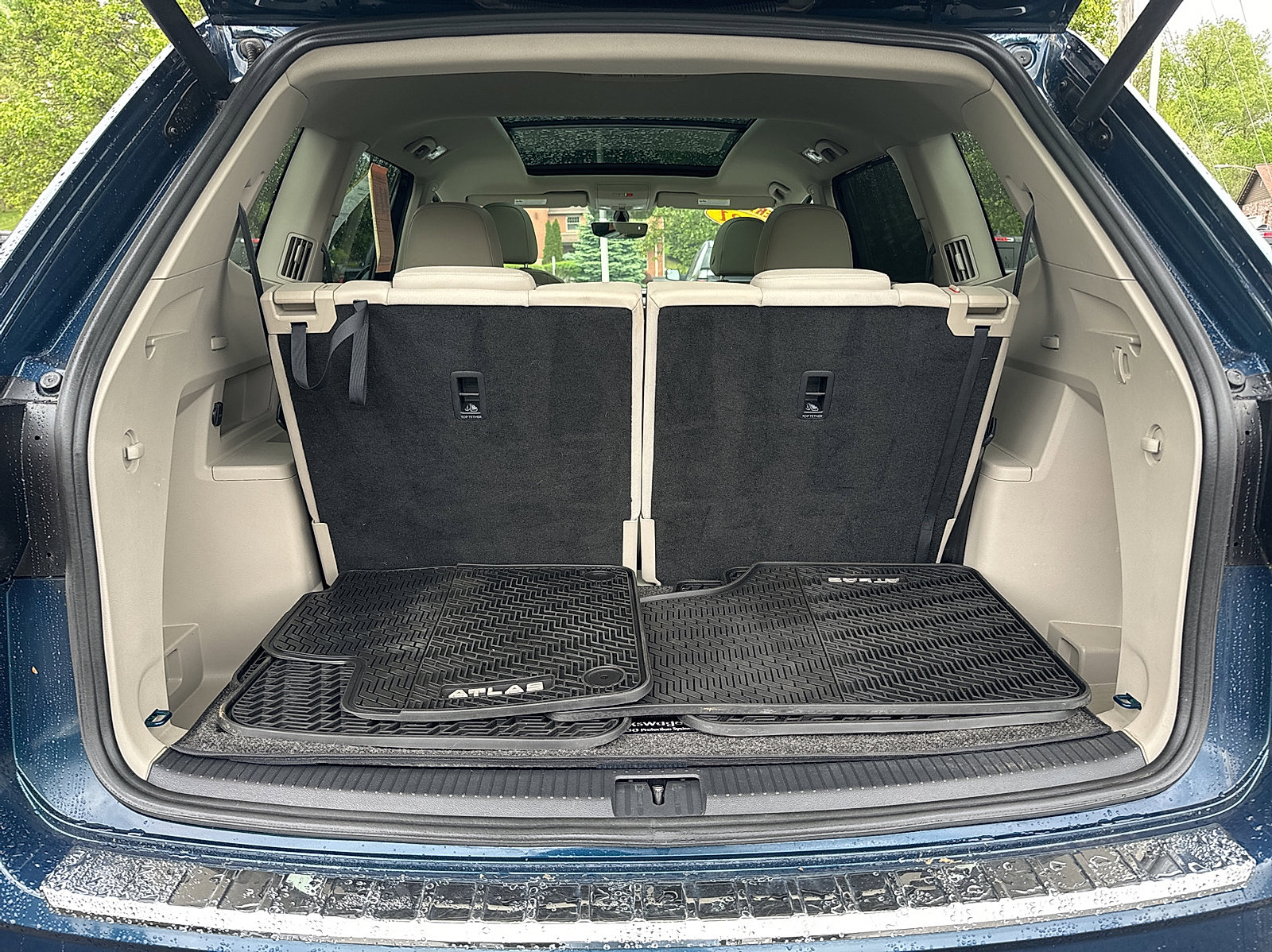 Used 2021 Volkswagen Atlas SE w/ Panoramic Sunroof Package AWD/4WD image 28