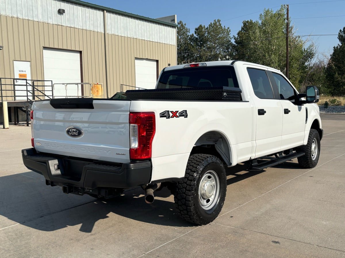 Used 2019 Ford F250 XL w/ Power Equipment Group AWD/4WD image 3