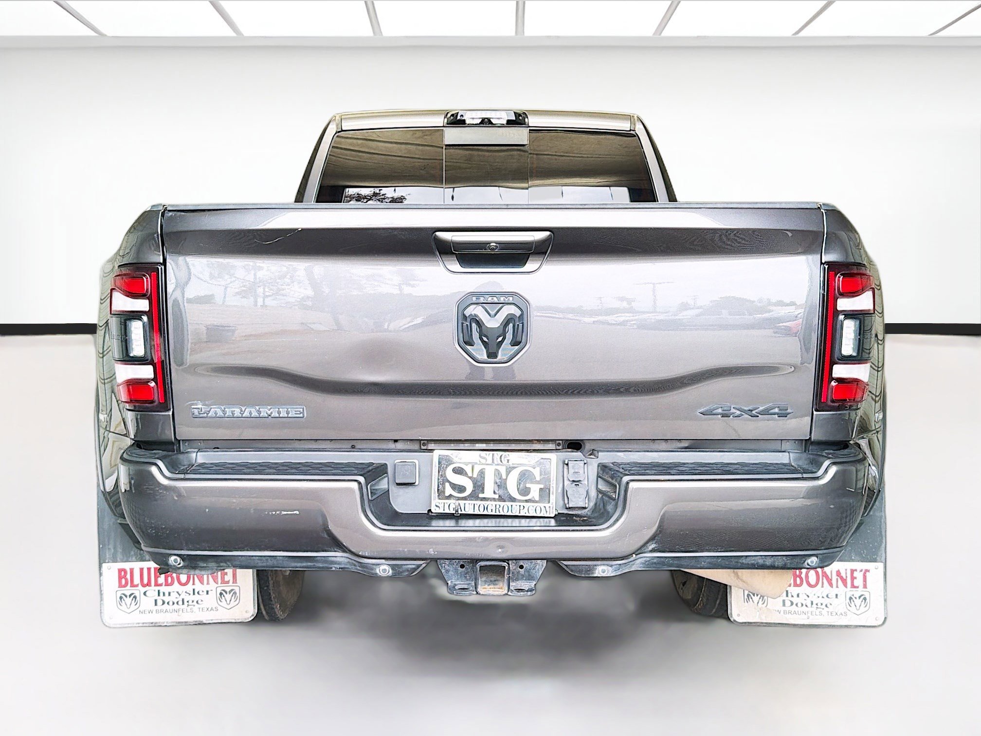 Used 2022 RAM 3500 Laramie image 5