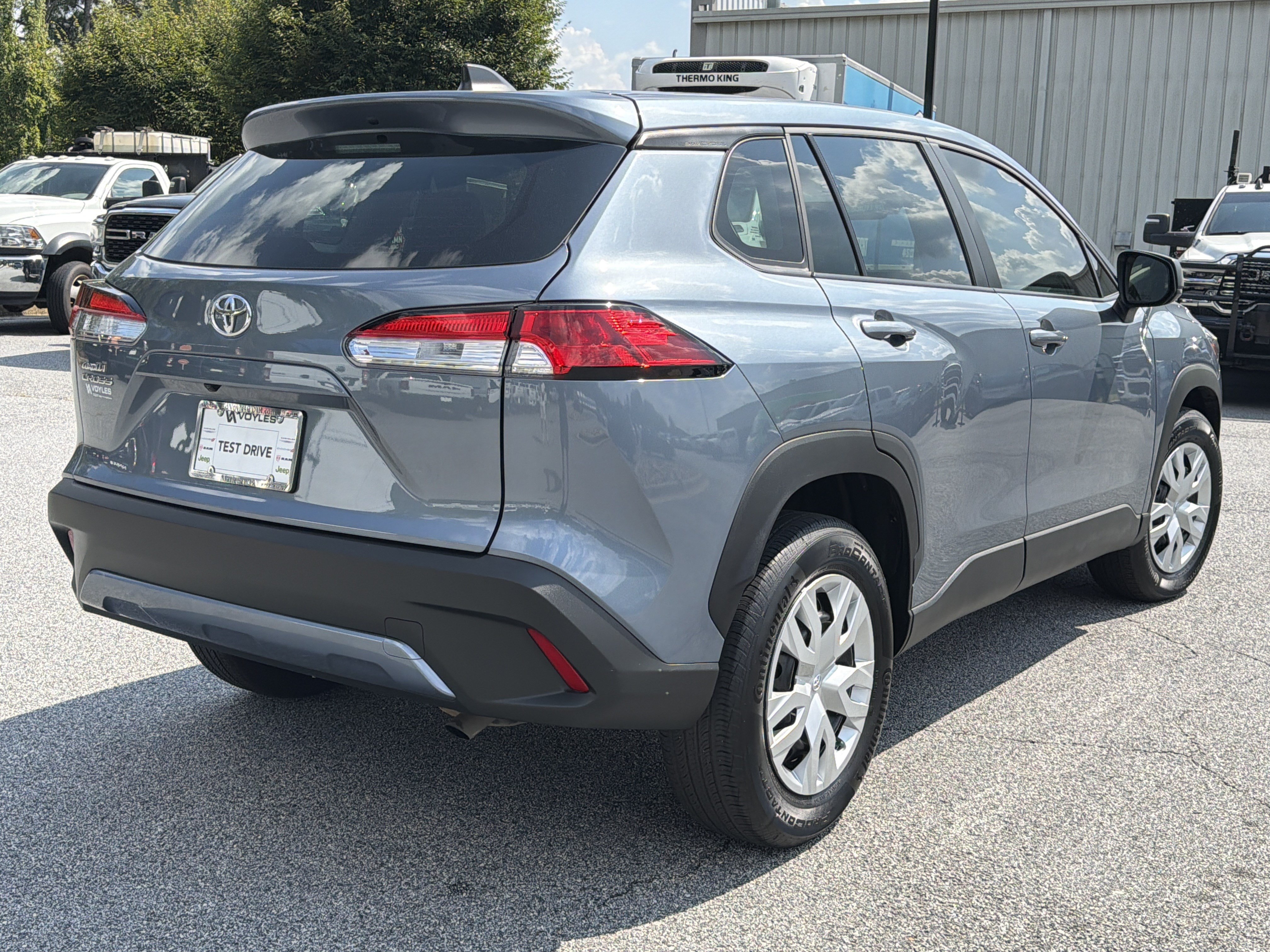 Used 2025 Toyota Corolla Cross L FWD image 8