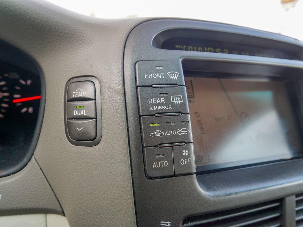 Used 2002 Lexus LS 430 image 19