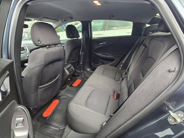 Used 2021 Chevrolet Malibu LT FWD image 12