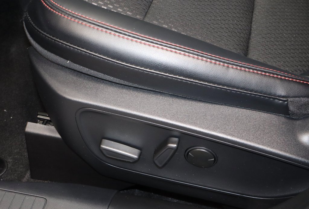 Certified 2025 Ford Escape ST-Line w/ Cold Weather Package image 24