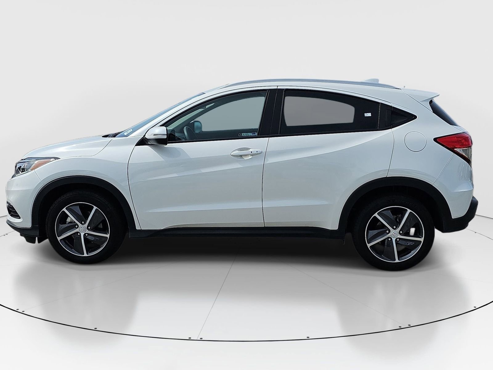 Used 2022 Honda HR-V EX image 8