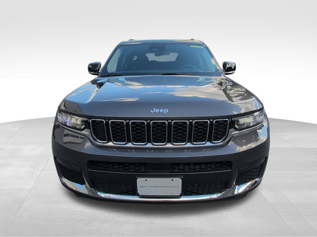 Used 2023 Jeep Grand Cherokee L Limited AWD/4WD image 8
