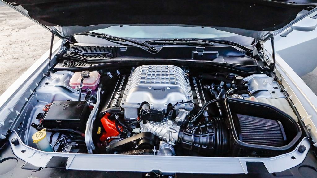 Used 2019 Dodge Challenger SRT Hellcat image 27