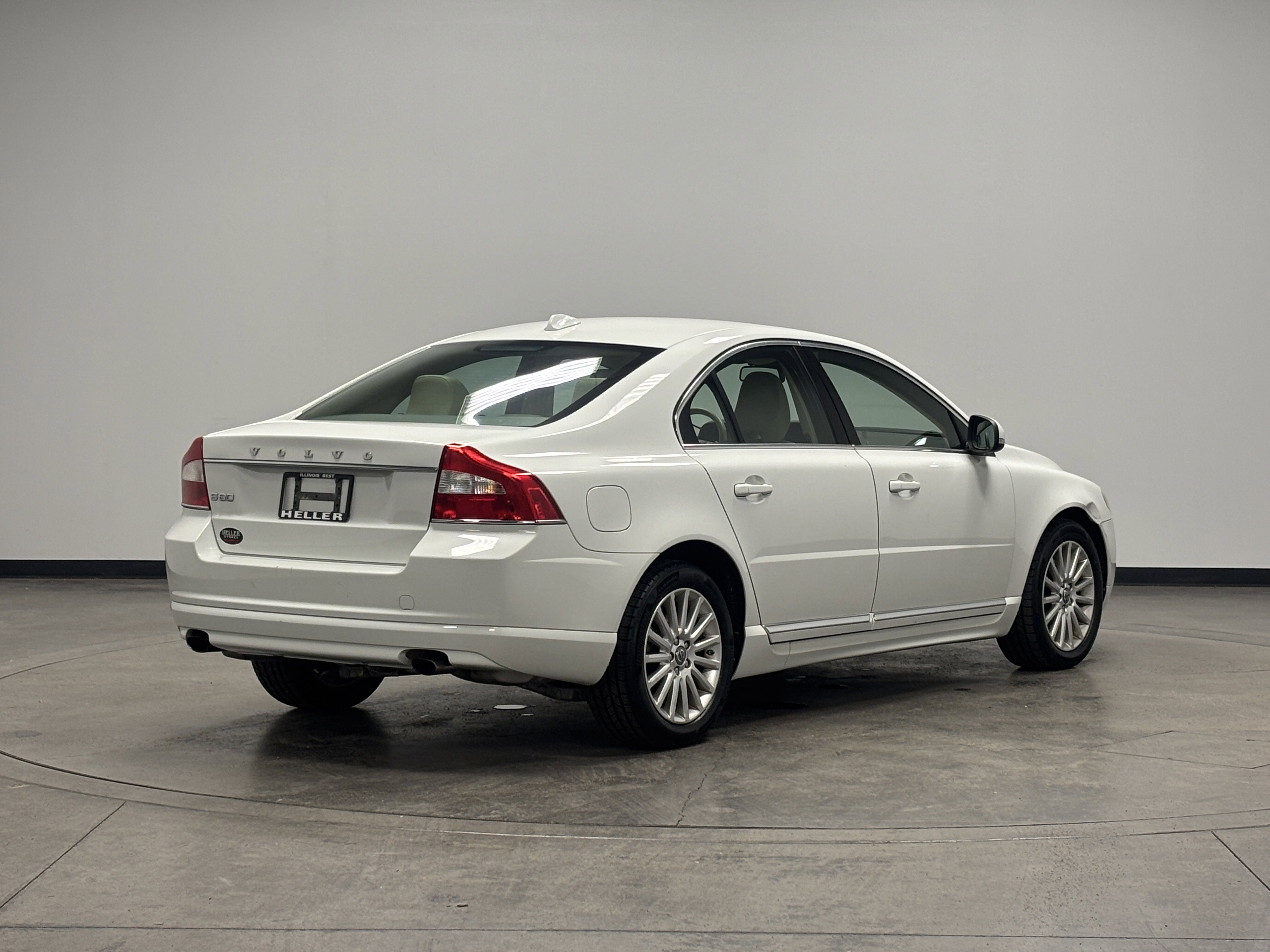 Used 2012 Volvo S80 3.2 image 8