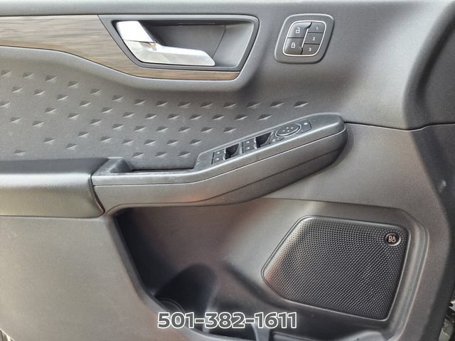 Used 2020 Ford Escape Titanium AWD/4WD image 31
