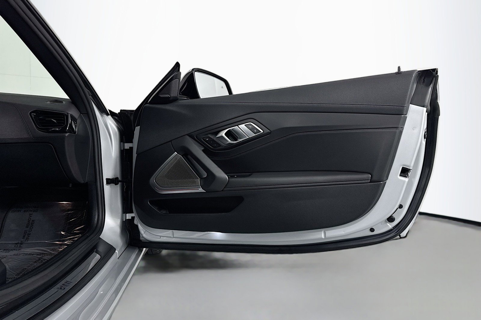 Used 2021 BMW Z4 sDrive30i w/ Executive Package image 23