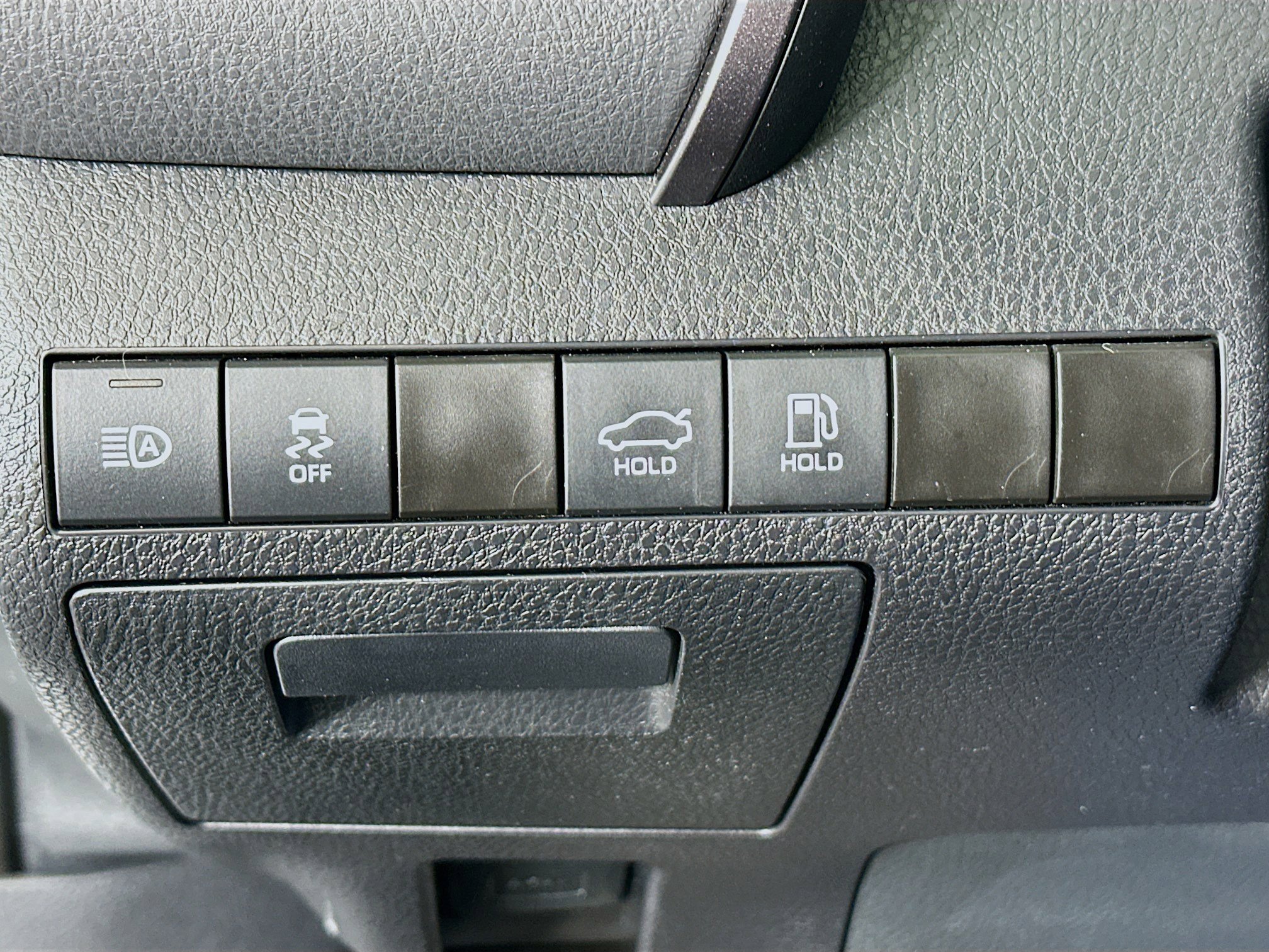 Used 2023 Toyota Camry LE w/ Convenience Package FWD image 16