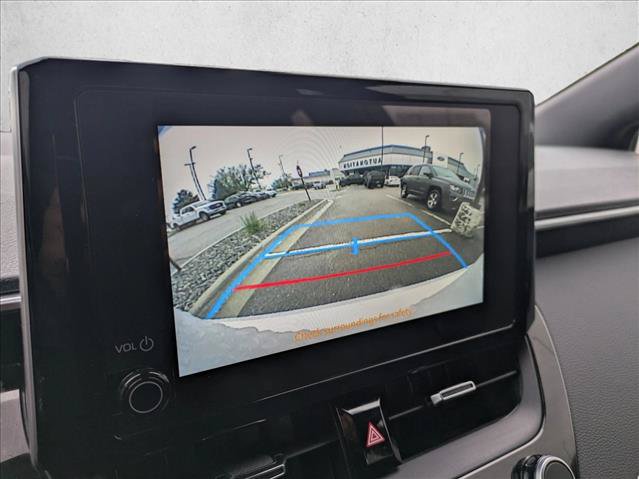 Used 2025 Toyota Corolla SE FWD image 13