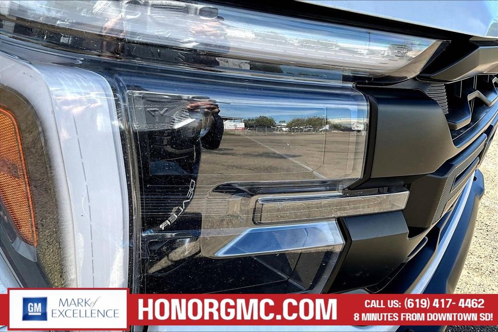 Used 2025 Ford F150 Raptor w/ Equipment Group 803A Raptor R image 30