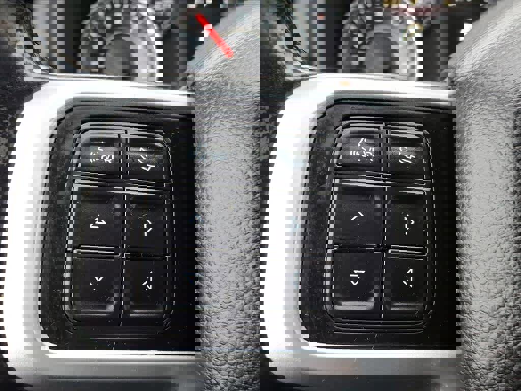 Used 2019 RAM 2500 Big Horn w/ Night Edition image 18