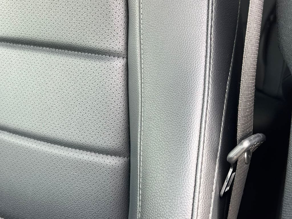 Used 2022 Mercedes-Benz GLE 350 4MATIC w/ AMG Line Exterior image 14