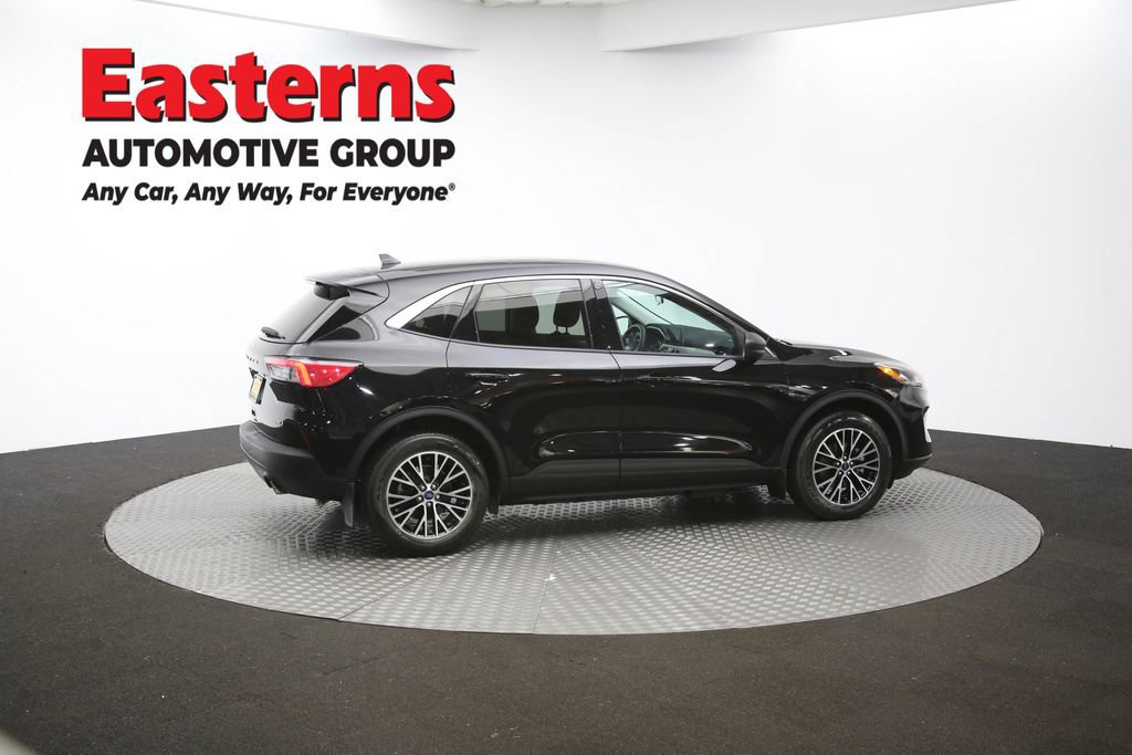Used 2022 Ford Escape SE image 42
