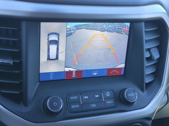 Certified 2017 GMC Acadia Denali w/ Technology Package AWD/4WD image 22