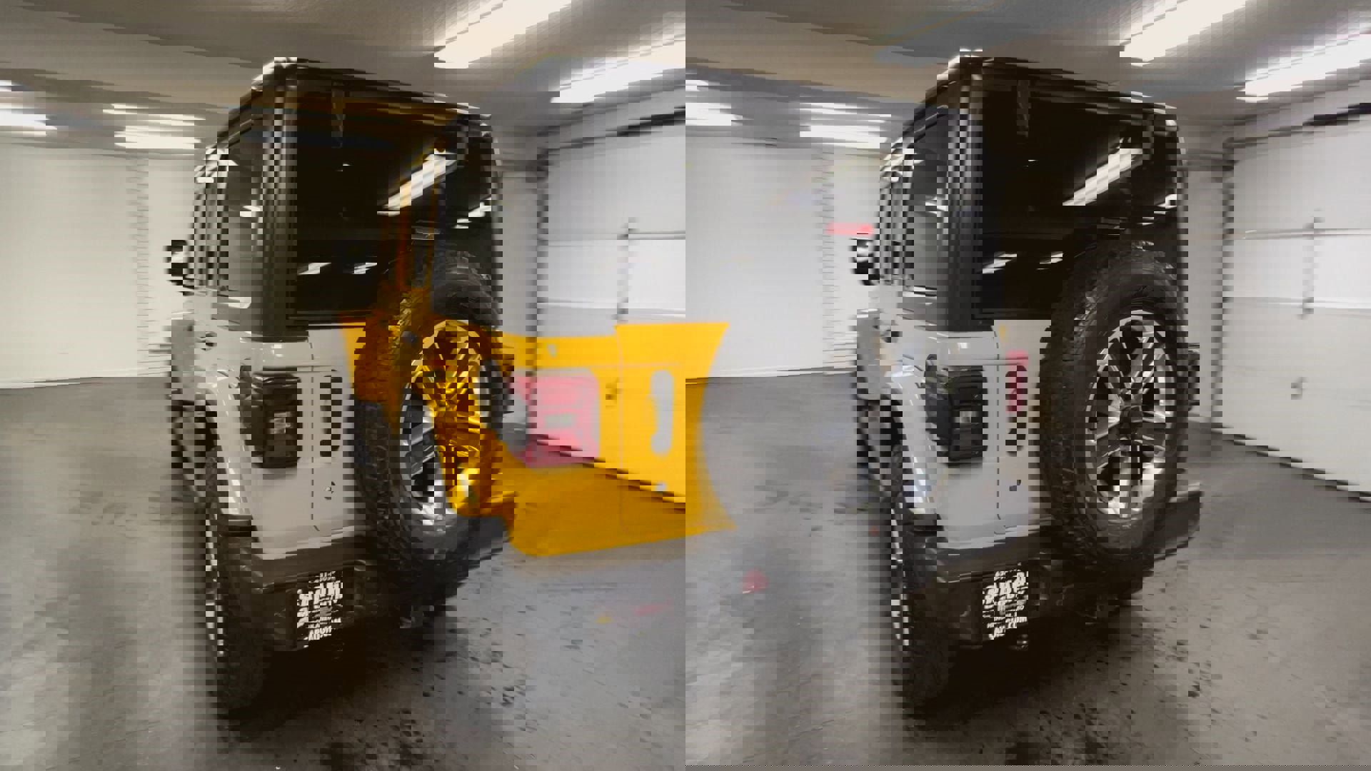 Used 2019 Jeep Wrangler Unlimited Sahara image 42