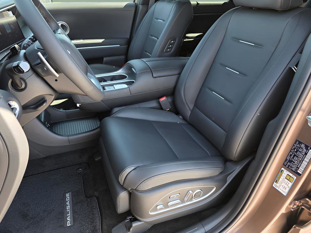 New 2026 Hyundai Palisade Calligraphy AWD/4WD image 13