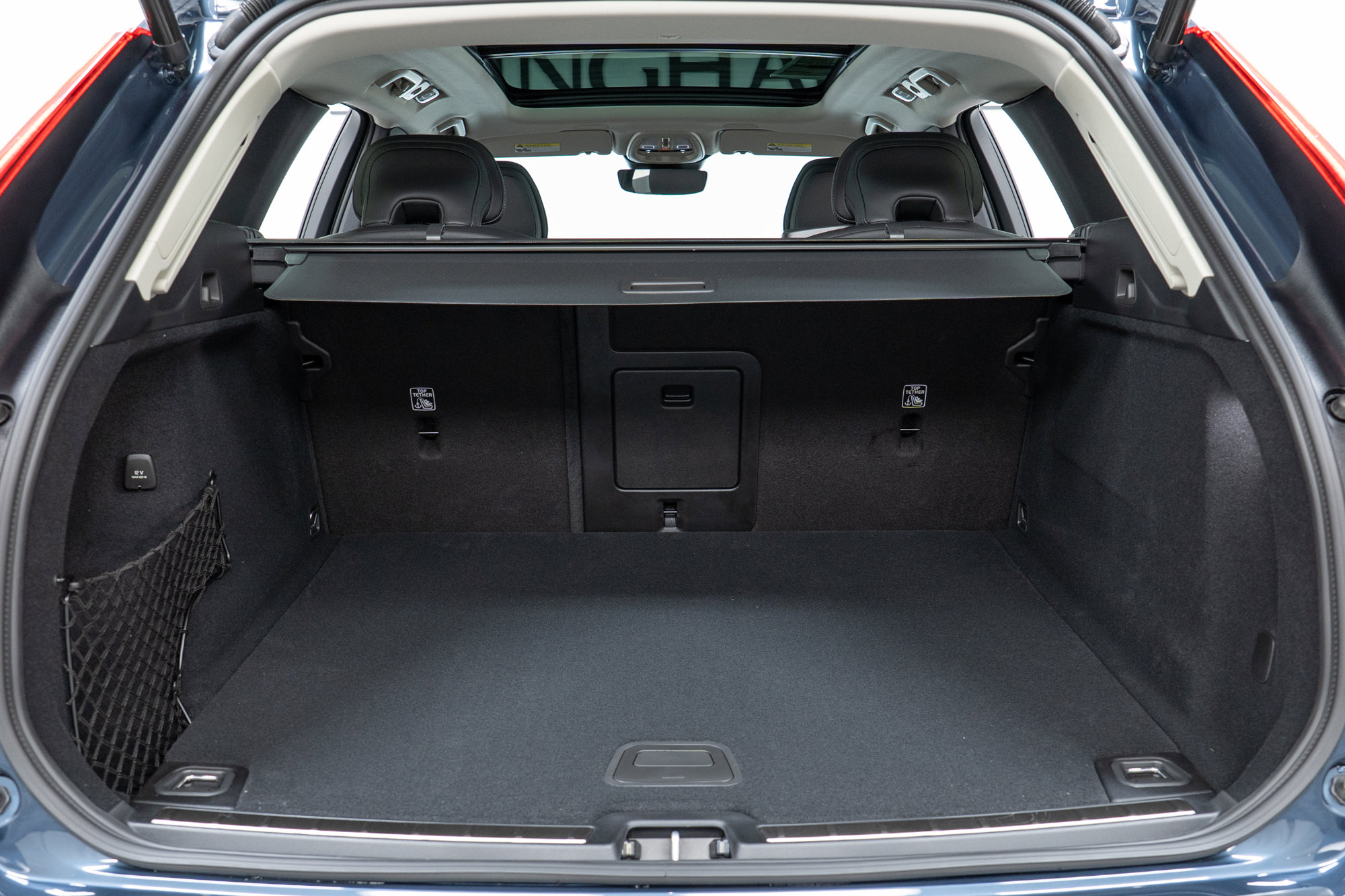 New 2026 Volvo XC60 B5 Ultra w/ Climate Package image 10