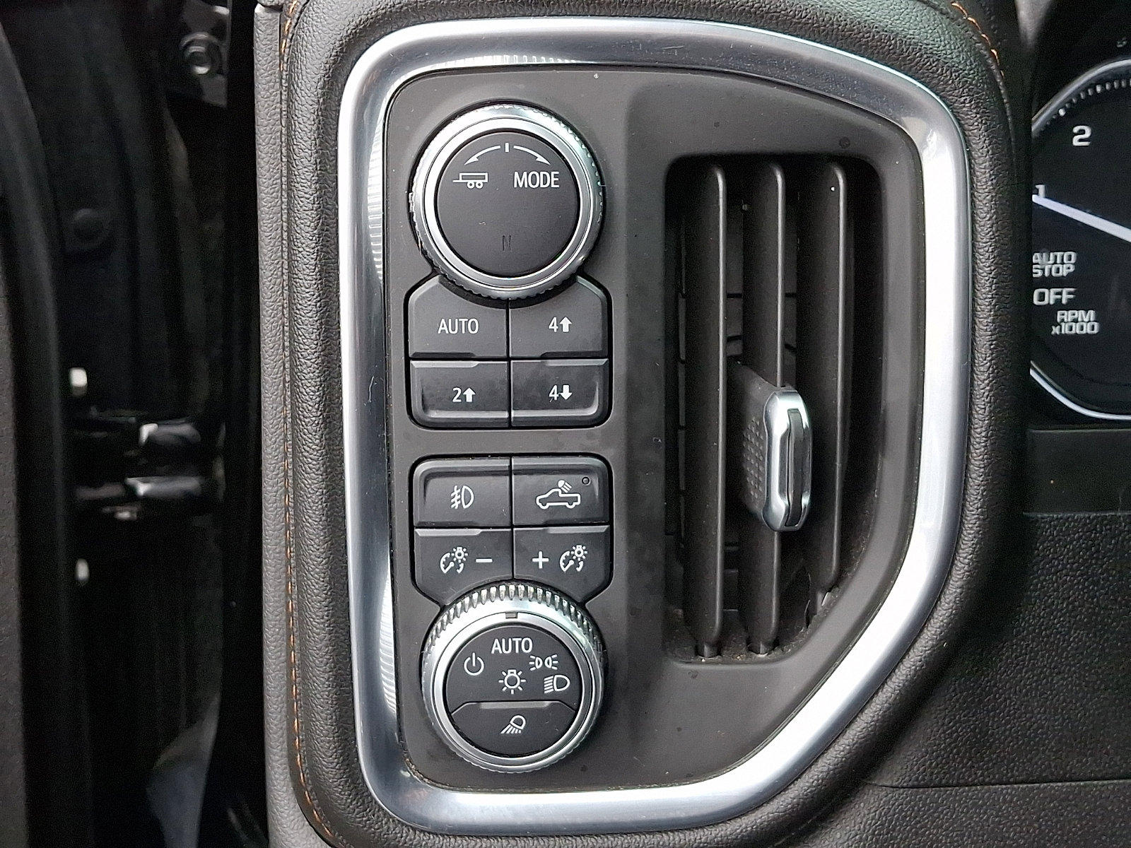 Used 2021 GMC Sierra 1500 AT4 w/ AT4 Value Package image 29