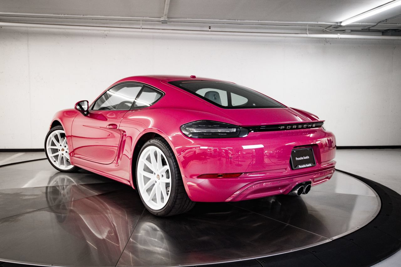 New 2025 Porsche 718 Cayman RWD image 3