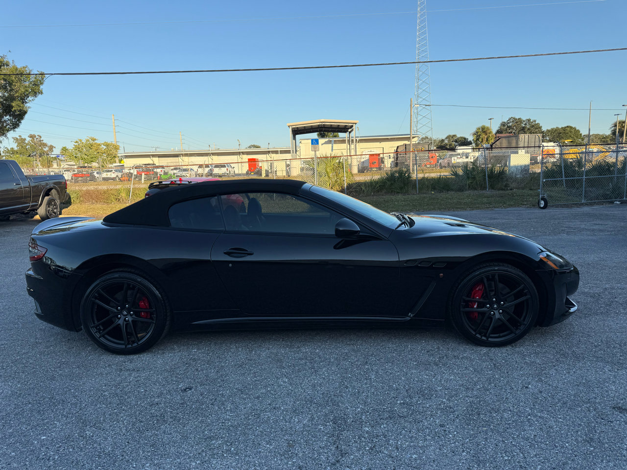 Used 2017 Maserati GranTurismo MC image 4