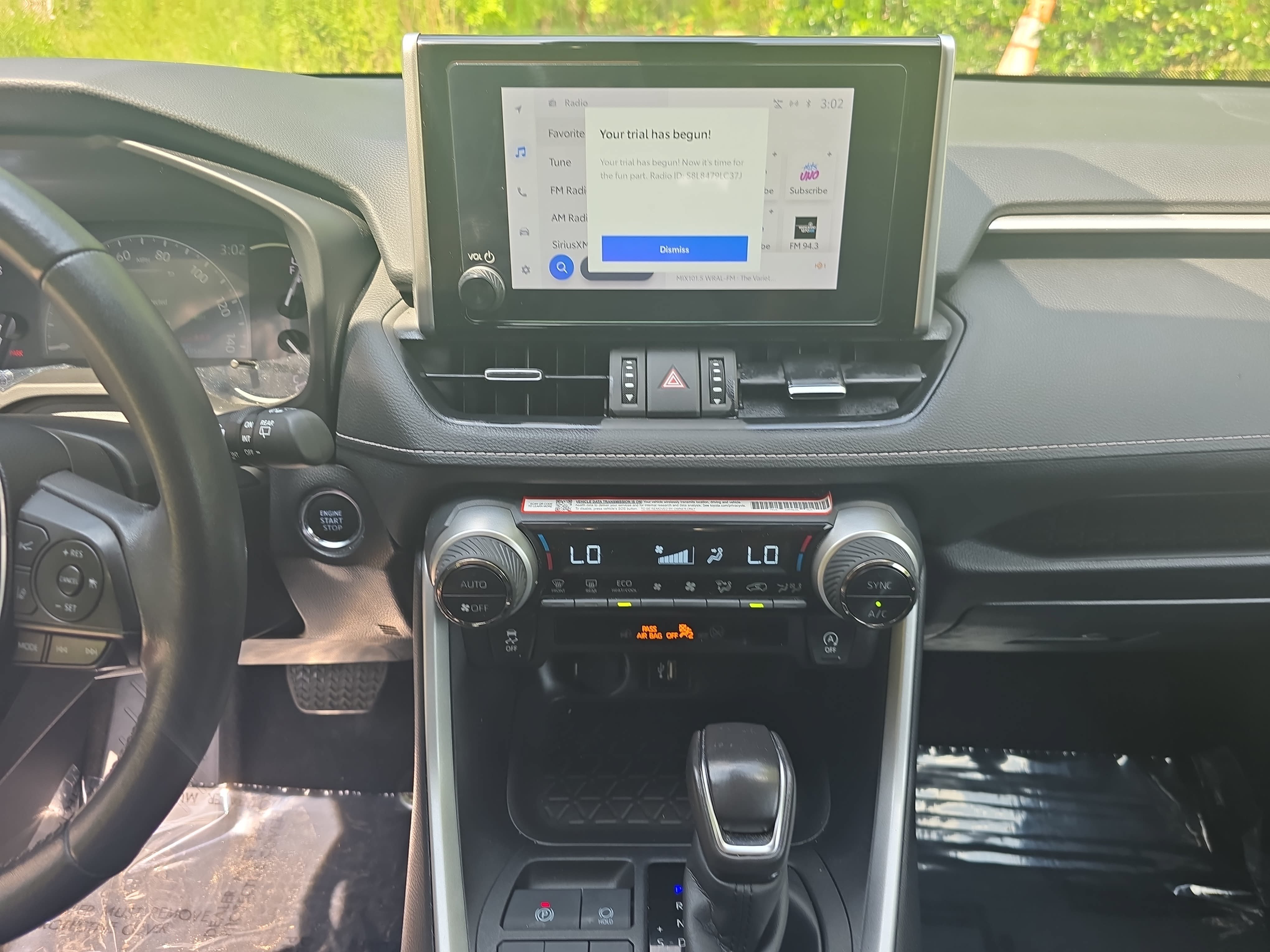 Used 2025 Toyota RAV4 XLE Premium FWD image 21
