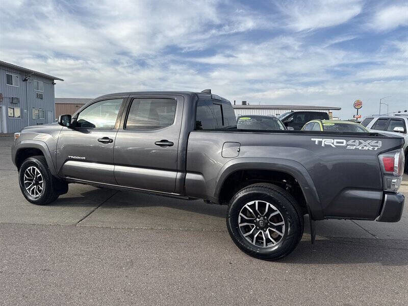 Used 2020 Toyota Tacoma 4x4 Double Cab image 4