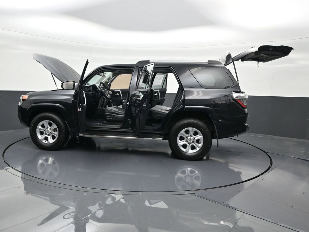 Used 2021 Toyota 4Runner SR5 Premium image 34