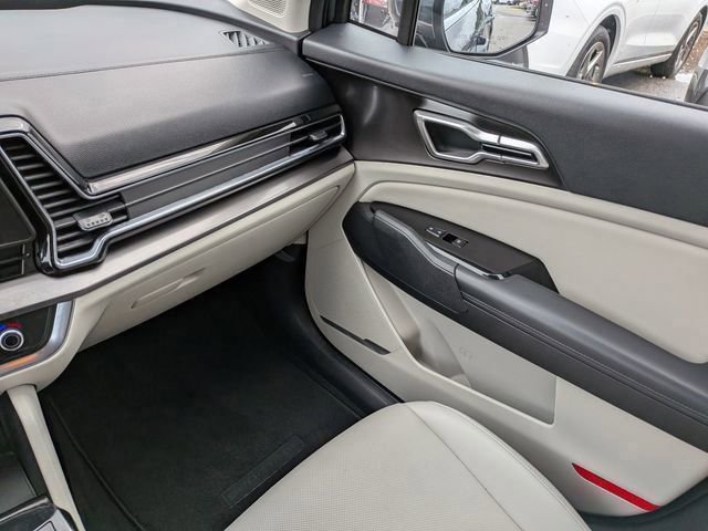 Used 2023 Kia Sportage EX FWD image 18