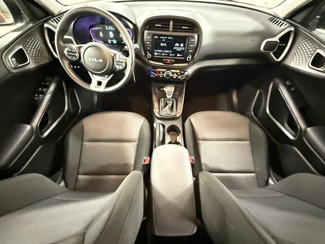 Certified 2023 Kia Soul LX w/ LX Technology Package image 15