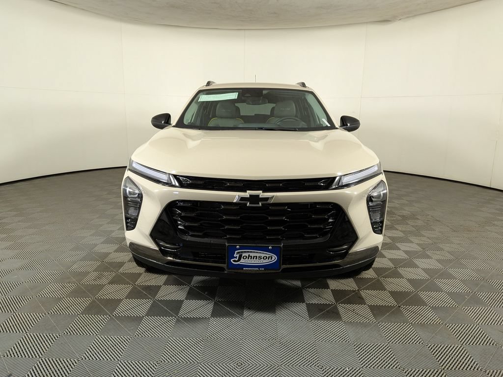 New 2026 Chevrolet Trax ACTIV w/ Driver Confidence Package FWD image 2
