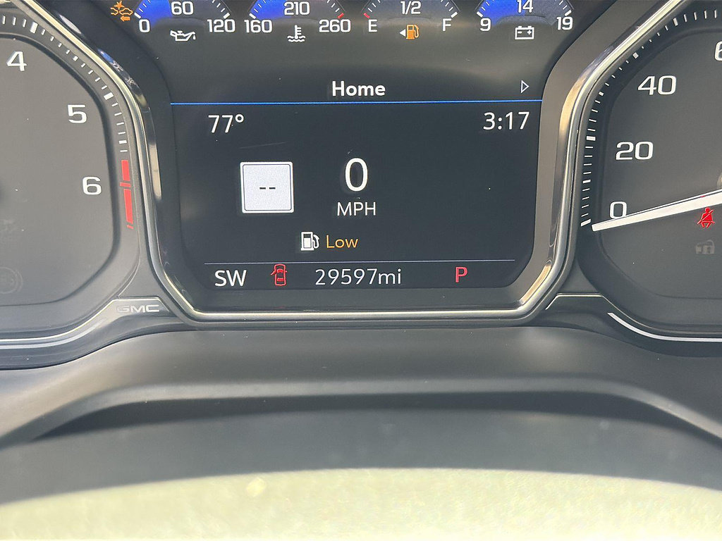 Used 2021 GMC Yukon Denali w/ Denali Ultimate Package RWD image 11