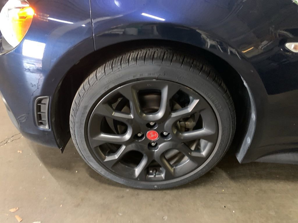 Used 2020 FIAT 124 Spider Abarth w/ Visibility Group image 27