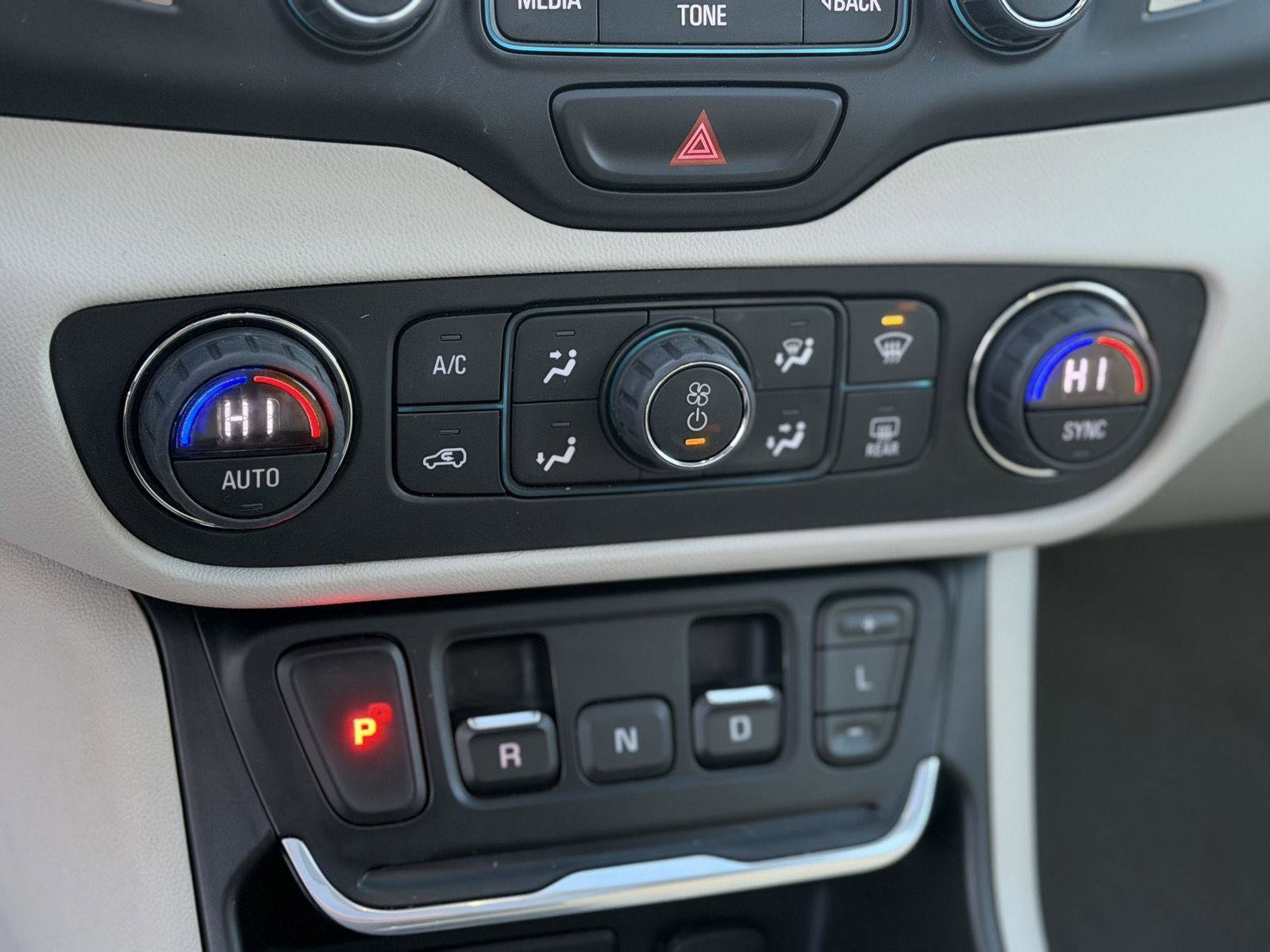 Used 2018 GMC Terrain Denali w/ Advanced Safety Package image 25